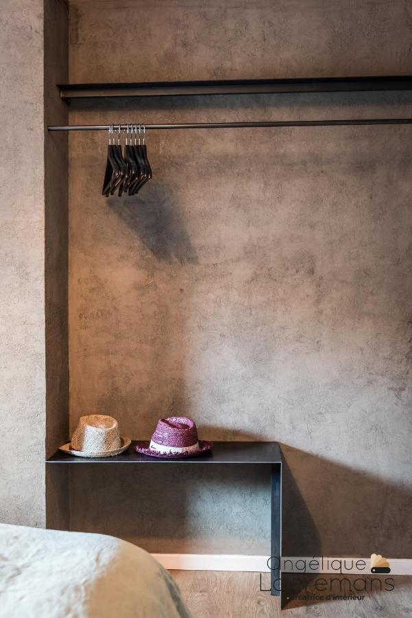 La Luciole Gite Urbain A Marche En Famenne Exteriör bild